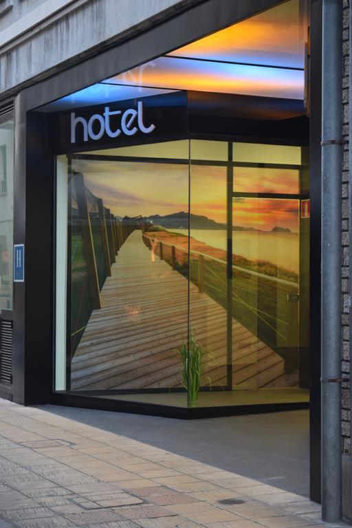 Zerupe Hotel サラウツ エクステリア 写真